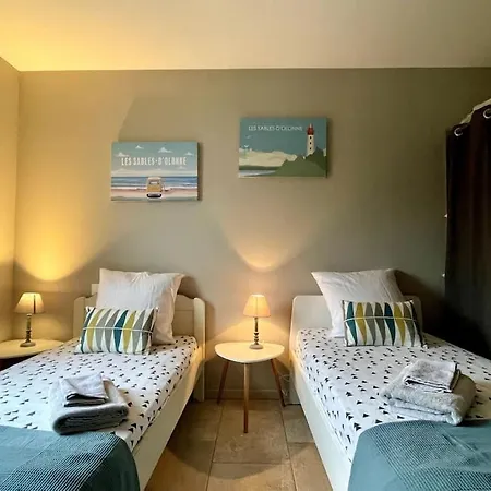 Maison A La Chaume Proche Sauvage 3chambres بيت للعطل